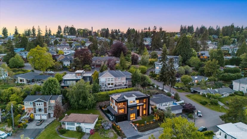 Property photo for 1331 102nd Avenue Ne, Bellevue photo 39