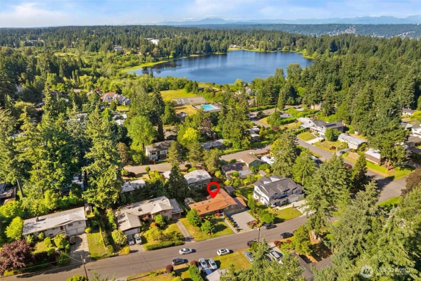 Property photo for 15734 Se 26th Street, Bellevue photo 30
