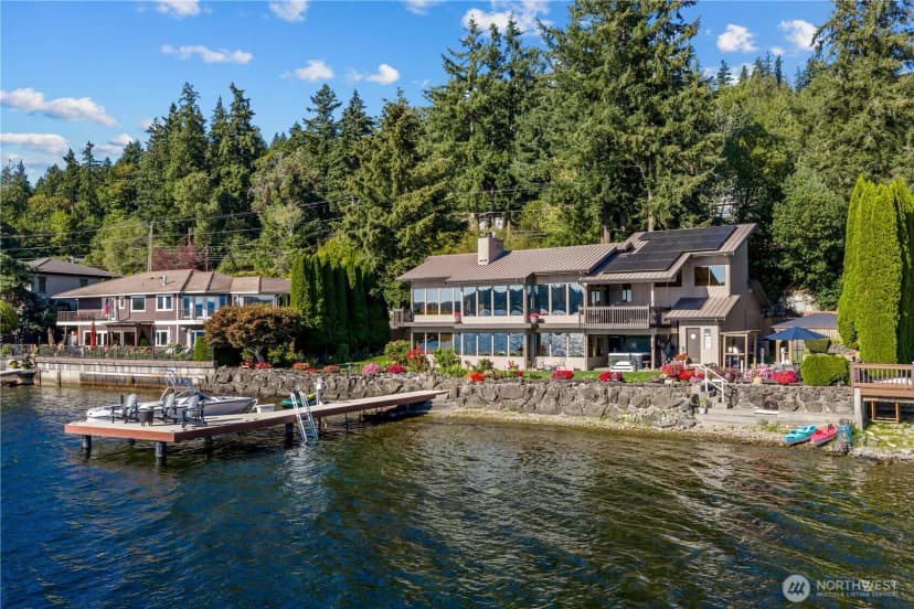 Property photo for 2825 E Lake Sammamish Parkway Ne, Sammamish photo 22