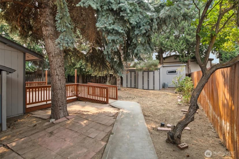 Property photo for 1324 Cascade Street, Wenatchee photo 35