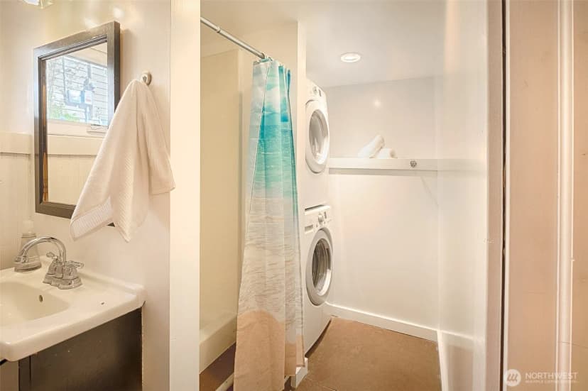 Property photo for 7032 22nd Avenue Nw, Seattle photo 13
