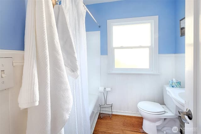 Property photo for 7032 22nd Avenue Nw, Seattle photo 5