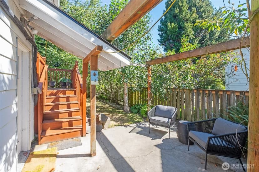 Property photo for 7032 22nd Avenue Nw, Seattle photo 14