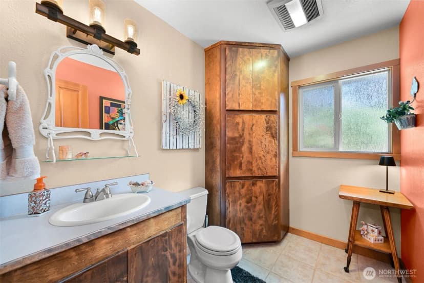 Property photo for 3504 Loomis Trail Road, Blaine photo 31