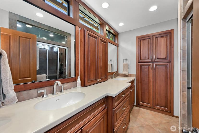 Property photo for 3504 Loomis Trail Road, Blaine photo 14