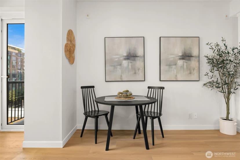 Property photo for 2801 1st Avenue #703, Seattle photo 15