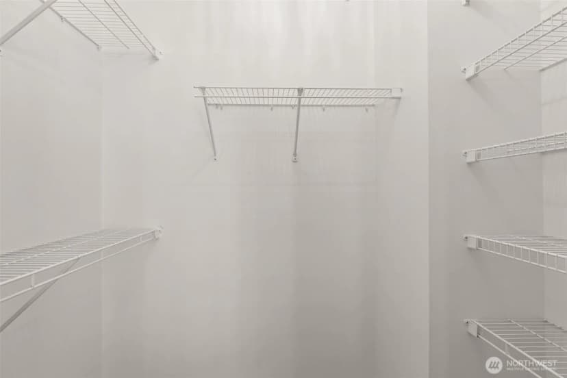 Property photo for 2801 1st Avenue #703, Seattle photo 26