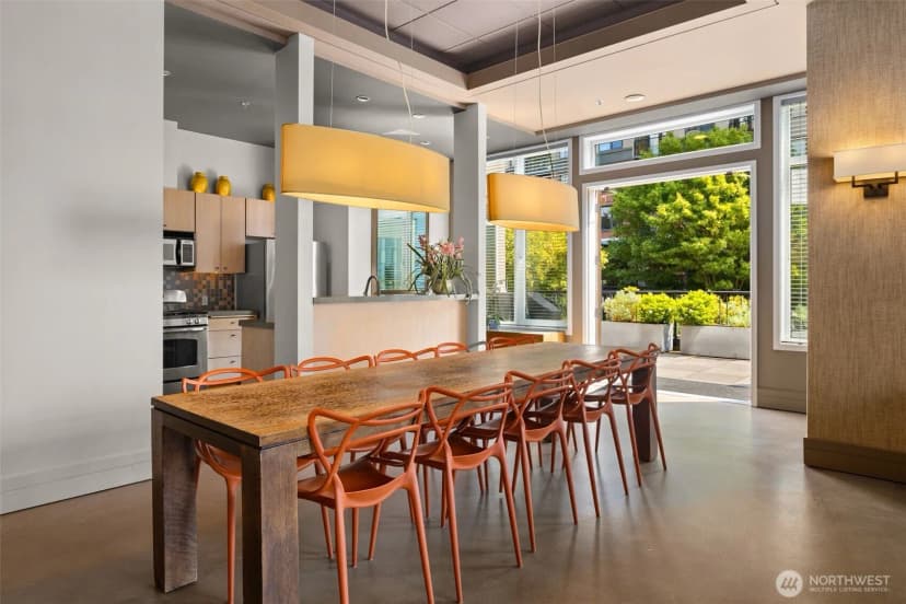 Property photo for 2801 1st Avenue #703, Seattle photo 30