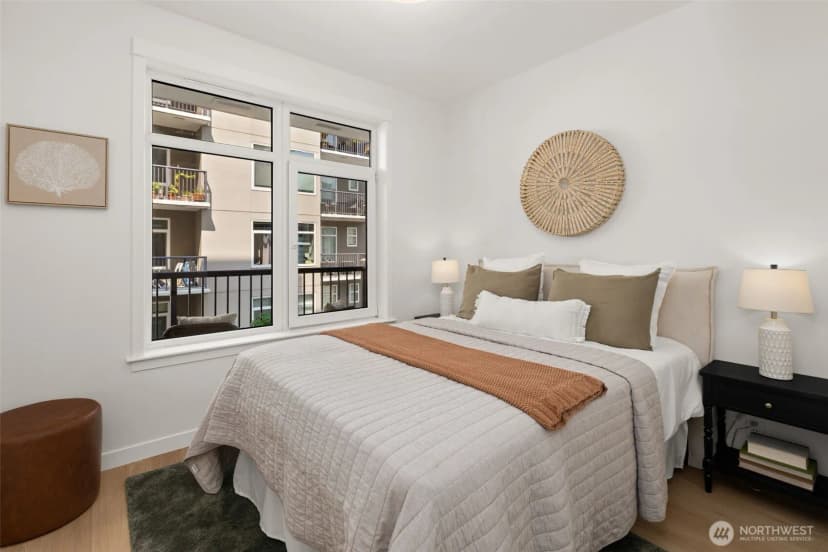 Property photo for 2801 1st Avenue #703, Seattle photo 23