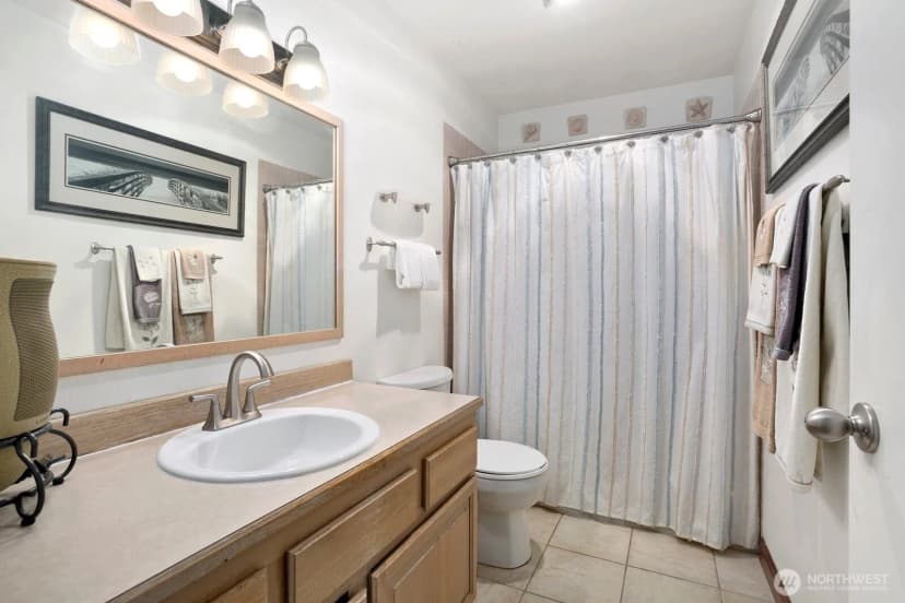 Property photo for 1617 Summit Avenue #42, Seattle photo 19