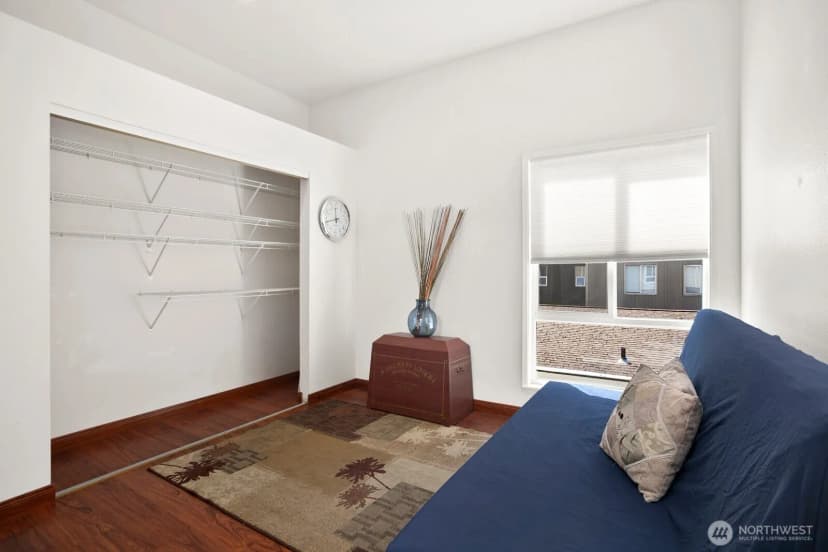 Property photo for 1617 Summit Avenue #42, Seattle photo 17