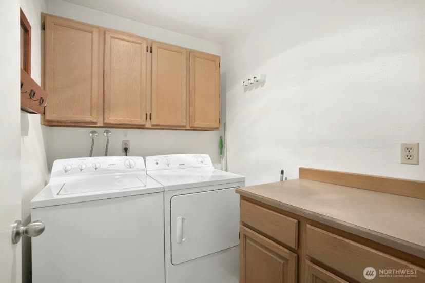 Property photo for 1617 Summit Avenue #42, Seattle photo 23
