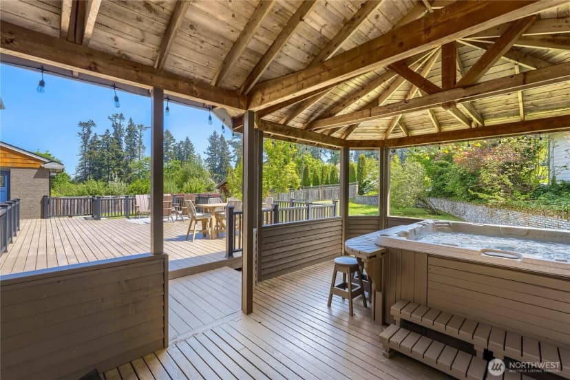 Property photo for 16066 Inglewood Road Ne, Kenmore photo 34