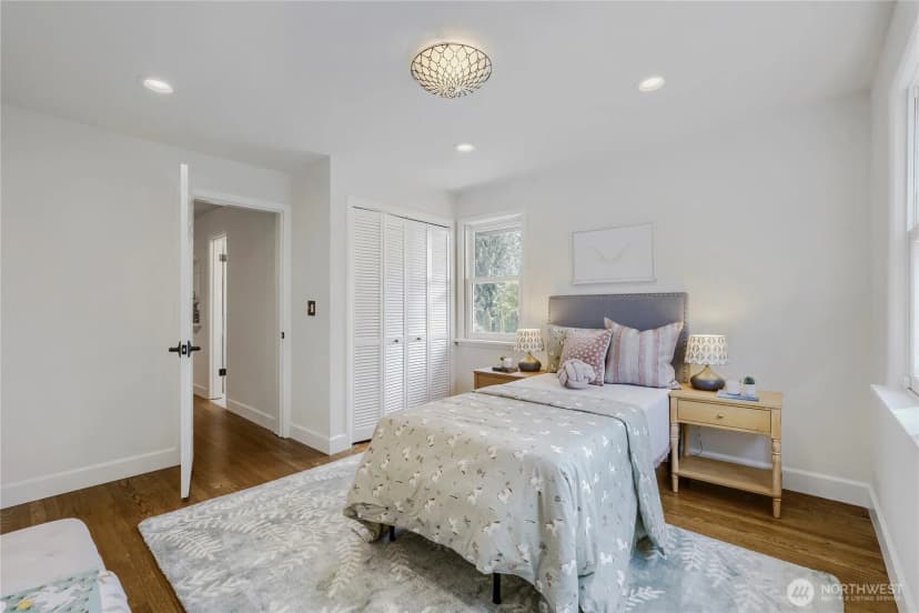 Property photo for 16066 Inglewood Road Ne, Kenmore photo 26