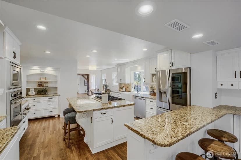 Property photo for 16066 Inglewood Road Ne, Kenmore photo 17