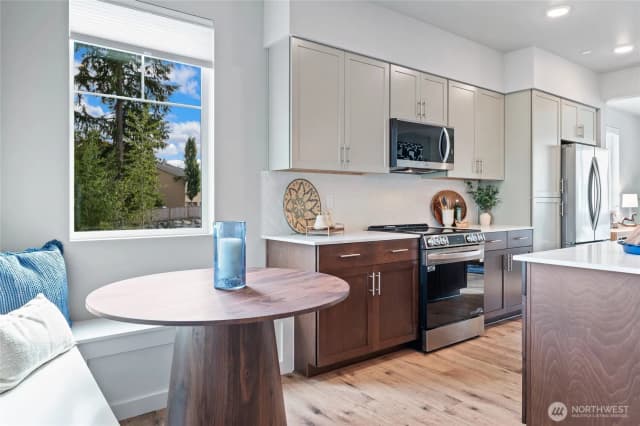Property photo for 14424 Madison Way #h3, Lynnwood photo 5