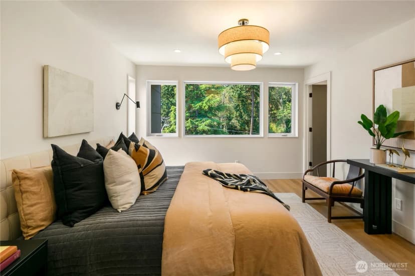 Property photo for 8022 Fauntleroy Way Sw, Seattle photo 22