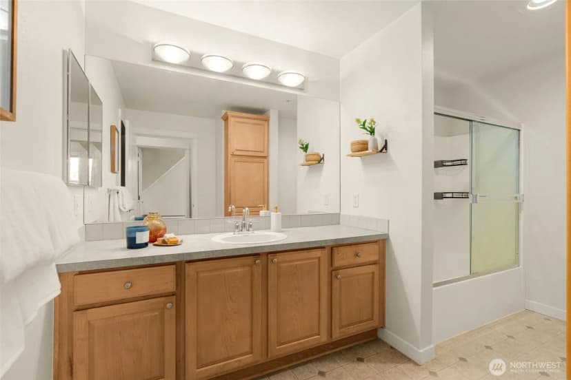 Property photo for 55 Williams Avenue S #401, Renton photo 16