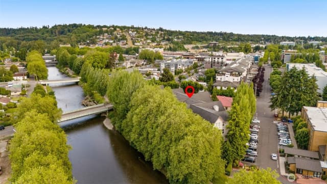 Property photo for 55 Williams Avenue S #401, Renton photo 2