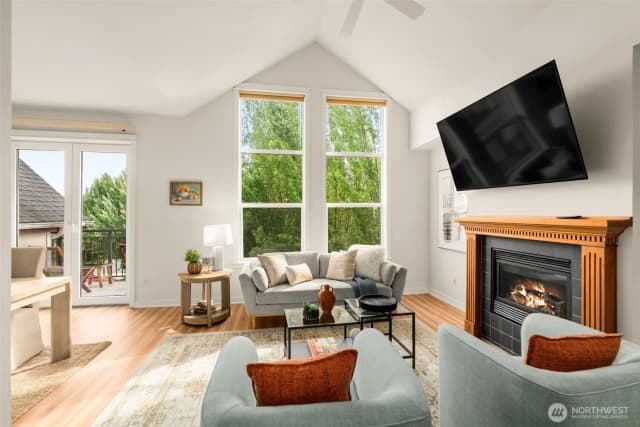 Property photo for 55 Williams Avenue S #401, Renton photo 4