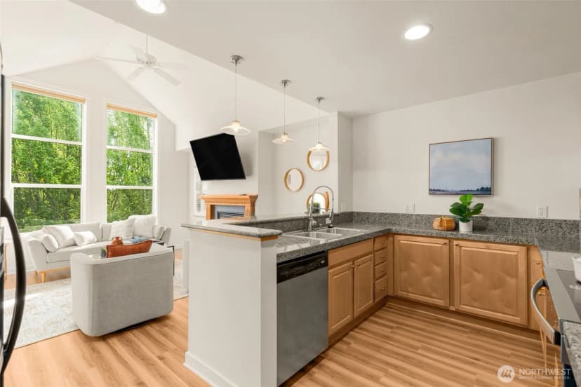 Property photo for 55 Williams Avenue S #401, Renton photo 12