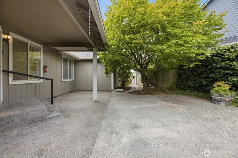Property photo for 19210 106th Avenue Ct E, Graham photo 28