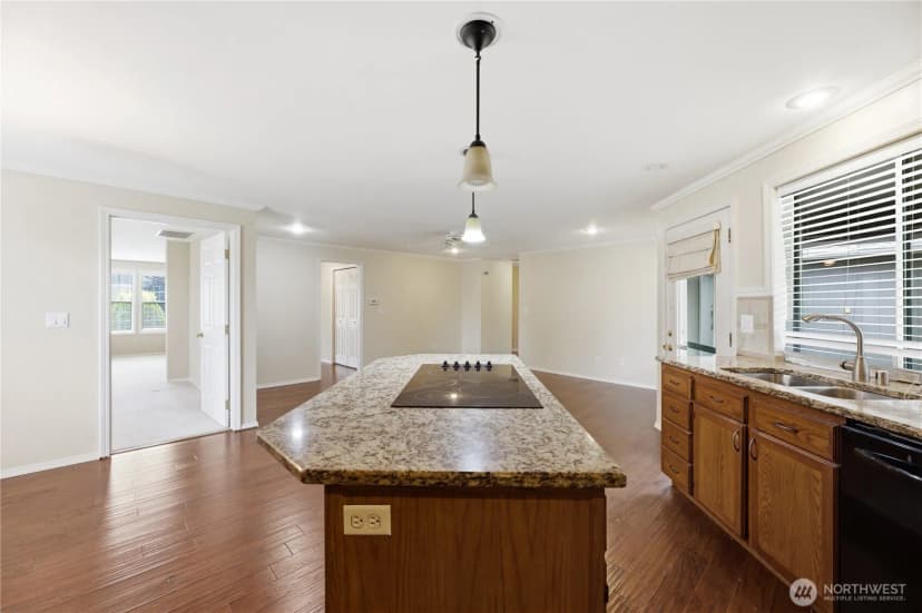 Property photo for 19210 106th Avenue Ct E, Graham photo 11