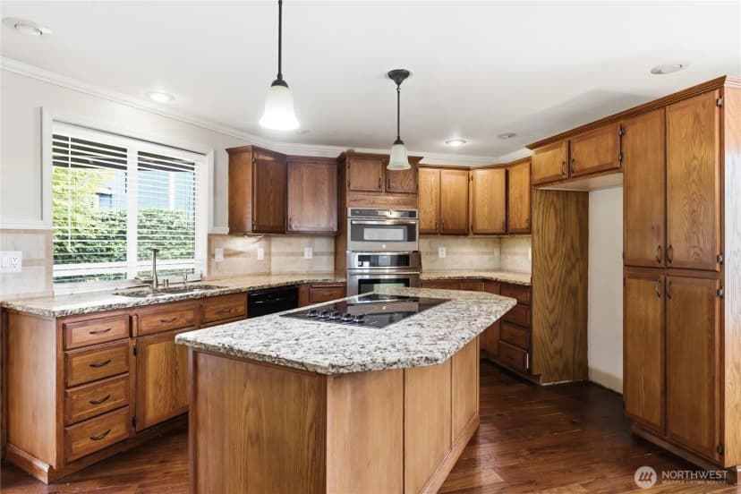 Property photo for 19210 106th Avenue Ct E, Graham photo 8