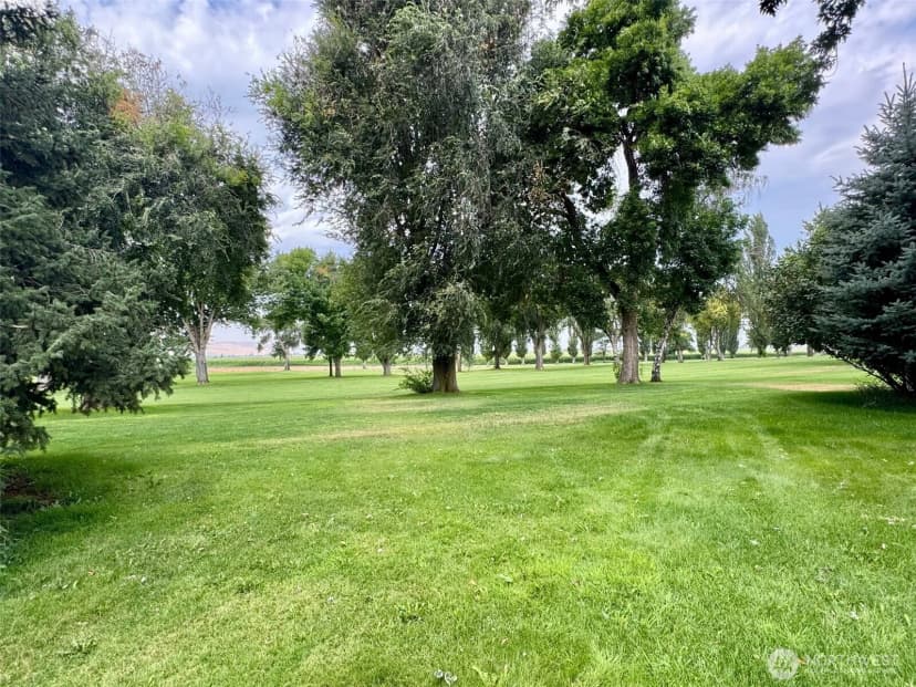 Property photo for 836 Meadowlark Lane, Othello photo 22