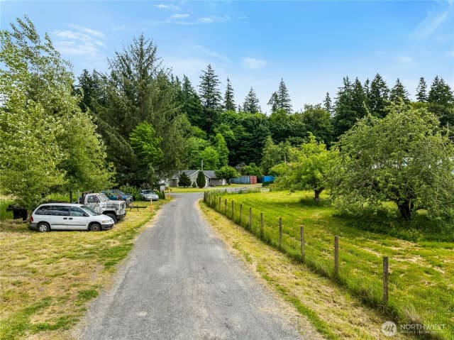 Property photo for 4250 Dewey Road, Bellingham photo 3