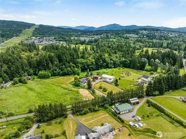 Property photo for 4250 Dewey Road, Bellingham photo 5