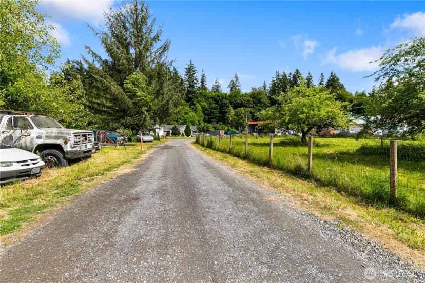Property photo for 4250 Dewey Road, Bellingham photo 27