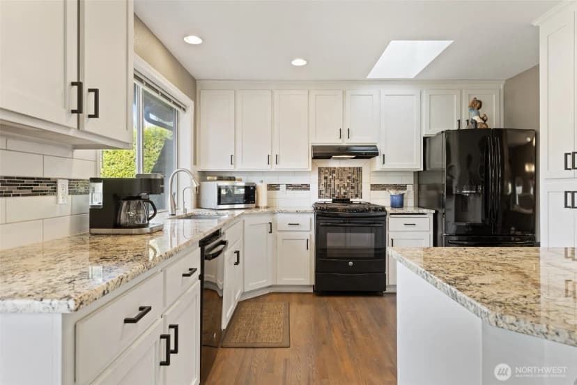 Property photo for 16511 45th Street Ct E, Lake Tapps photo 8
