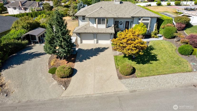 Property photo for 16511 45th Street Ct E, Lake Tapps photo 3