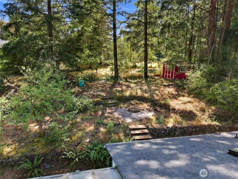Property photo for 51 E Park Lane, Shelton photo 35