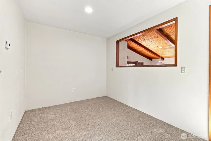 Property photo for 51 E Park Lane, Shelton photo 11