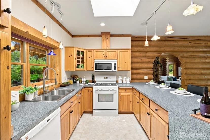 Property photo for 10828 115th Avenue Ne, Lake Stevens photo 17