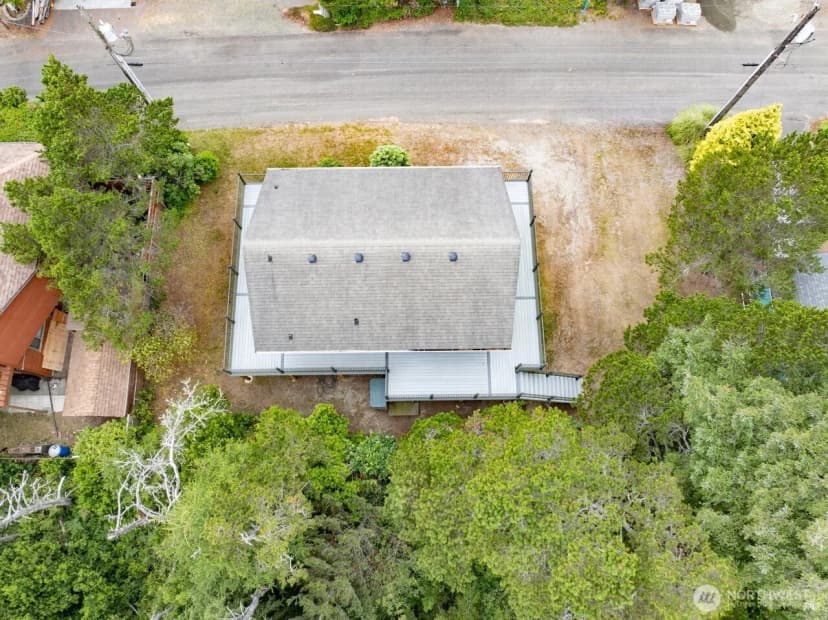 Property photo for 30110 J Place, Ocean Park photo 31