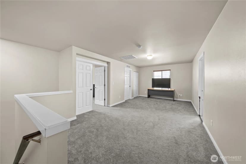 Property photo for 4280 Novak Drive Sw, Port Orchard photo 15