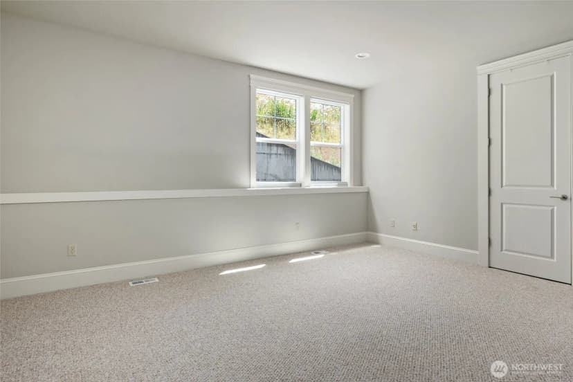 Property photo for 4815 Portalis Way, Anacortes photo 30