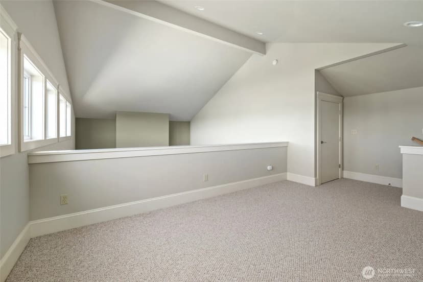 Property photo for 4815 Portalis Way, Anacortes photo 18