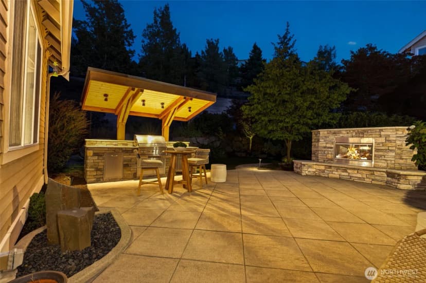 Property photo for 1760 30th Avenue Ne, Issaquah photo 35