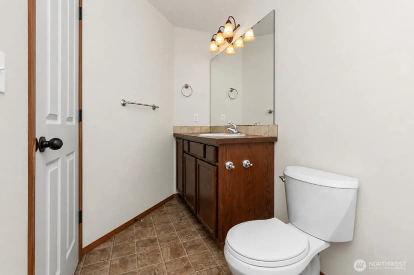 Property photo for 20406 7th Avenue Ct E, Spanaway photo 15