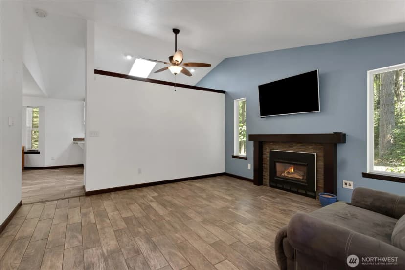 Property photo for 22632 Echowood Lane Se, Yelm photo 13