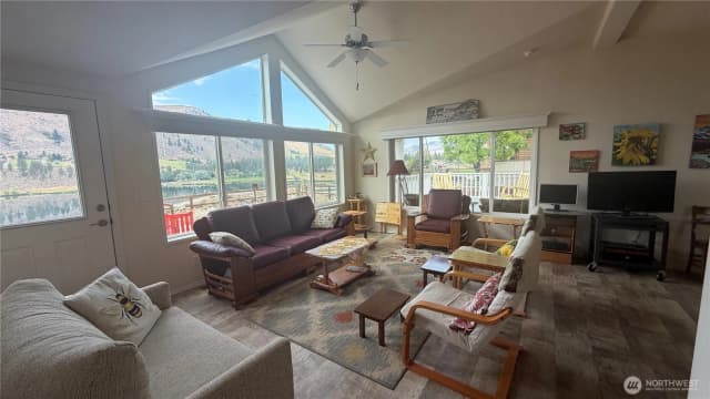 Property photo for 7 Quaking Aspen Drive, Winthrop photo 2