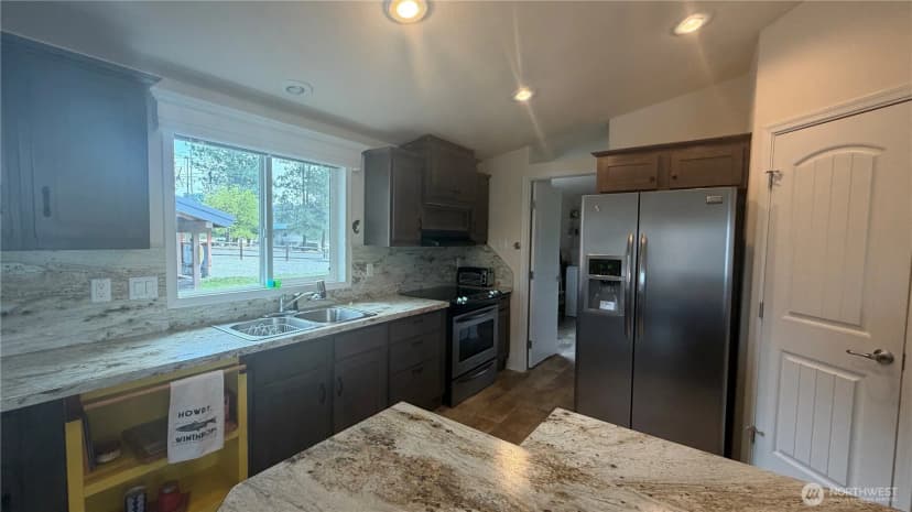 Property photo for 7 Quaking Aspen Drive, Winthrop photo 10