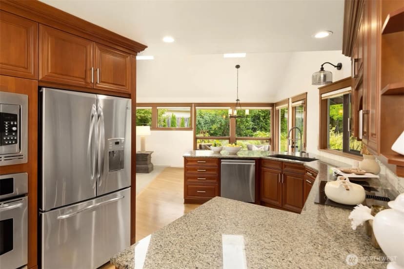 Property photo for 14246 157th Place Ne, Woodinville photo 20