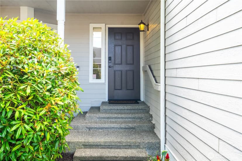 Property photo for 13208 162nd Street Ct E, Puyallup photo 2