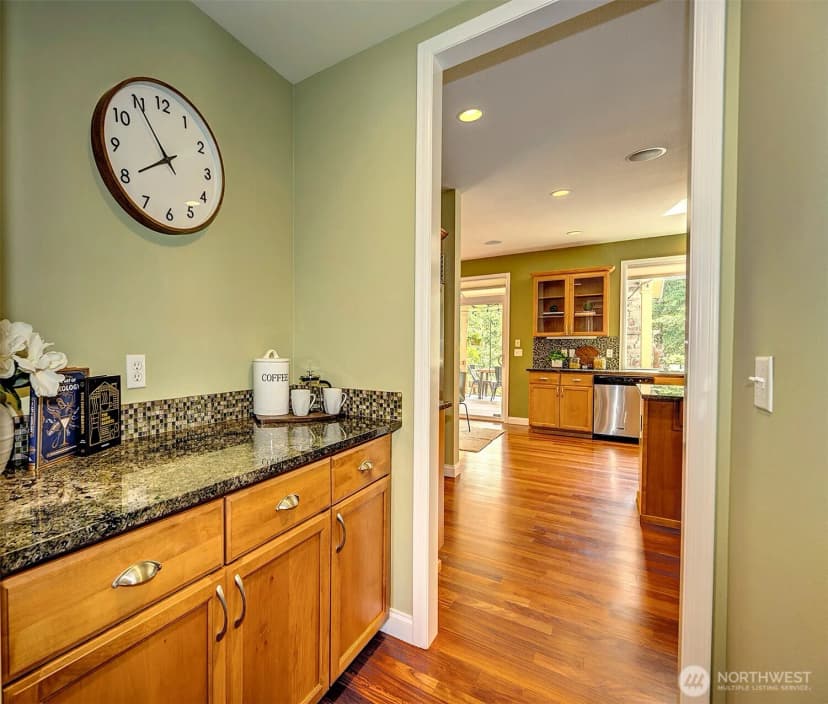 Property photo for 22187 Ne 93rd Street, Redmond photo 16