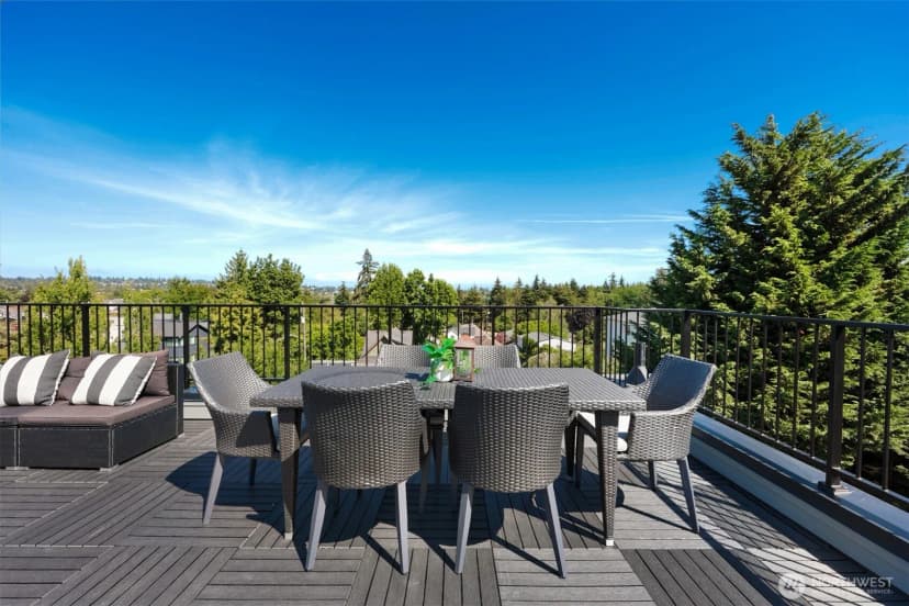 Property photo for 707 B N 65th Street, Seattle photo 16